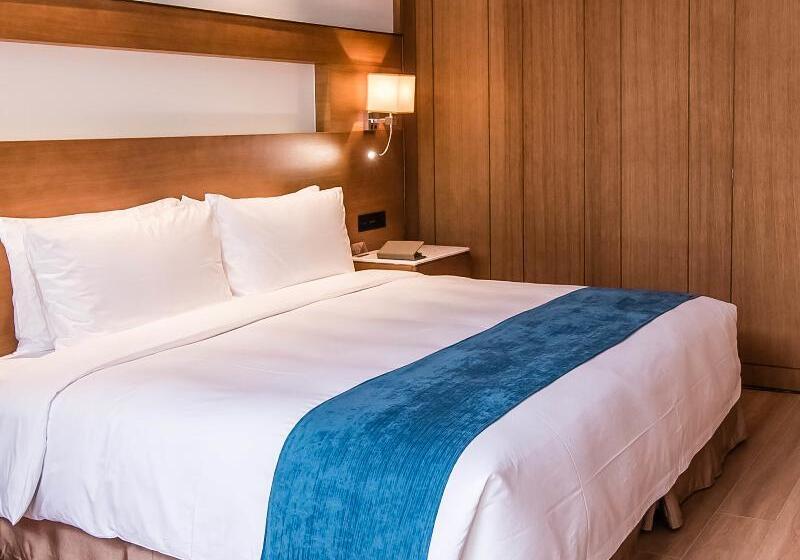 غرفة ديلوكس سرير كينج, Novotel Suzhou Tai Lake Santeh