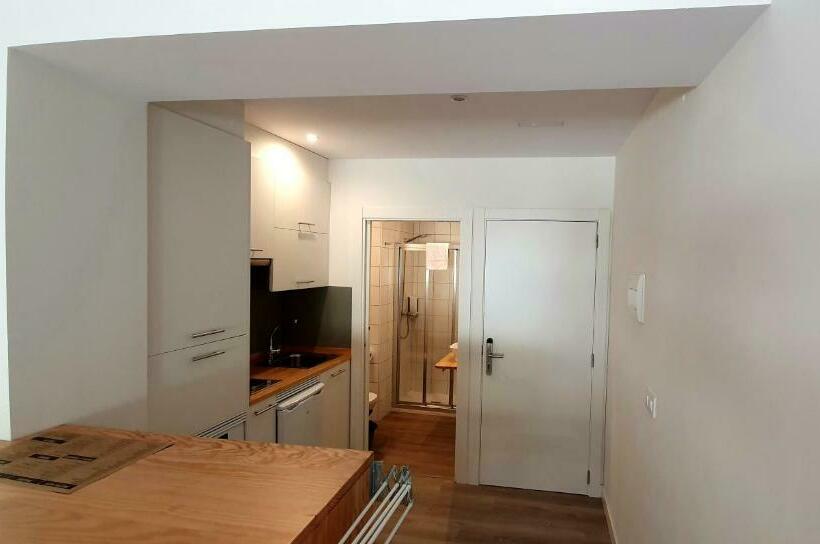 استودیوی استاندارد, Apartamentos Costa Da Morte Muxia