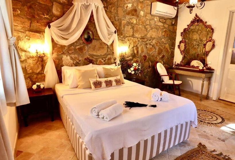 اتاق استاندارد با چشمانداز استخر, Kemerbag 29   Adults Only