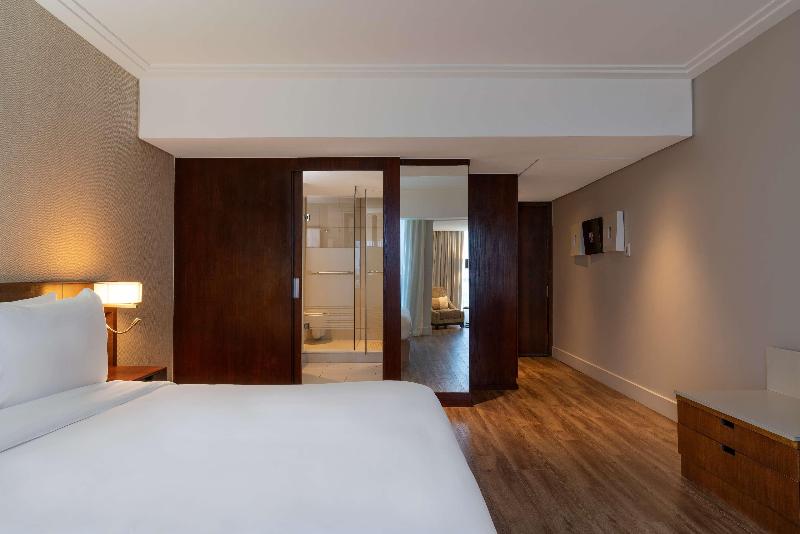 Номер Executive, Radisson Blu  Sandton Johannesburg