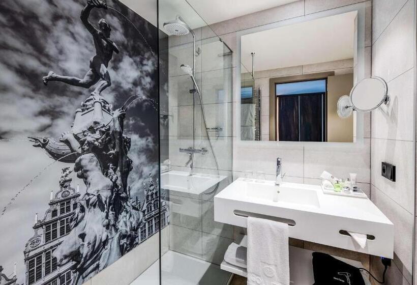 اتاق اکونومی, NH Collection Antwerp Centre