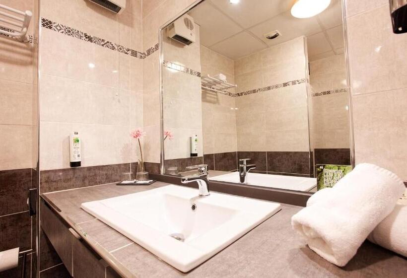 Quarto Superior Cama King, Sure Hotel By Best Western Beziers Le Monestie