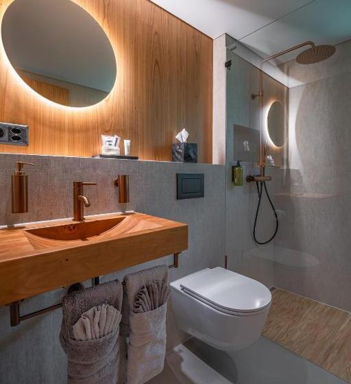 سوییت لوکس, Boutique Hotel La Gorge