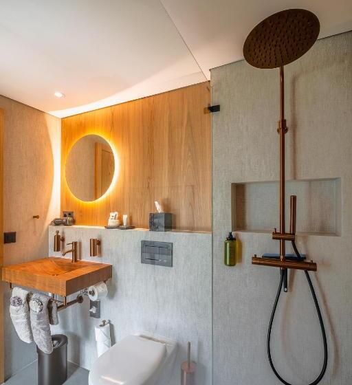 سوییت با چشم‌انداز کوه, Boutique Hotel La Gorge