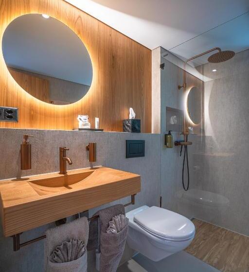 سوییت جونیور, Boutique Hotel La Gorge