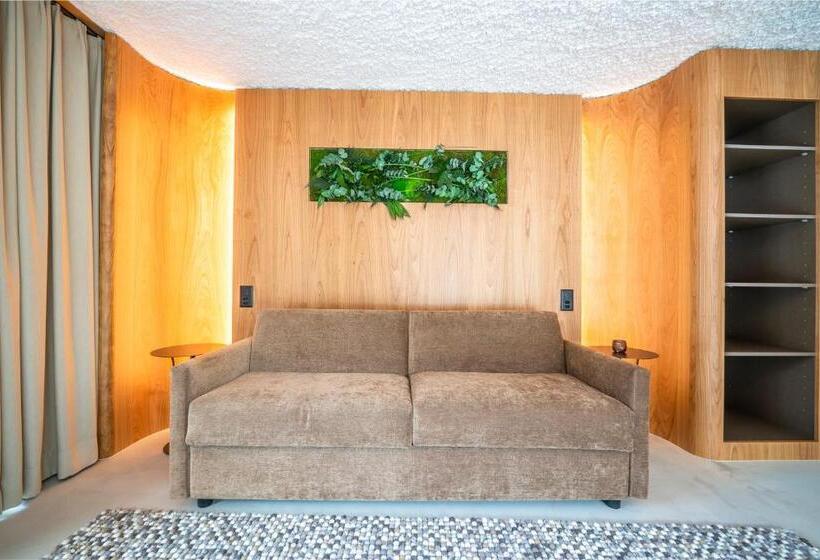 اتاق خانوادگی, Boutique Hotel La Gorge