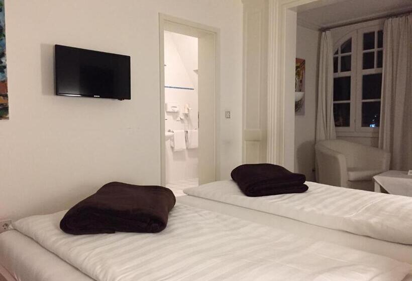 Номер Комфорт, Gasthaus Loewenthor & Hotel Hahn