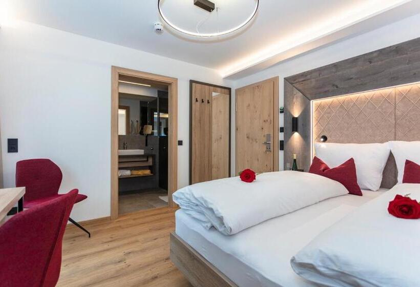 اتاق لوکس یک تخته, Klawunn Hotel & Apartement