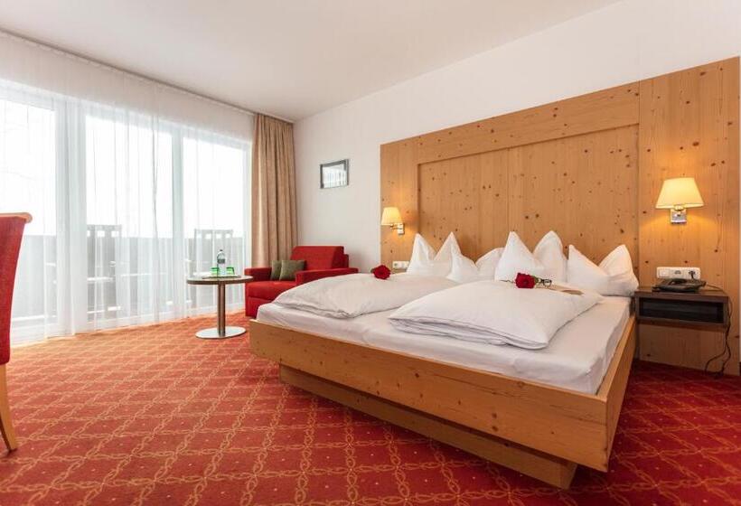 اتاق استاندارد سه نفره, Klawunn Hotel & Apartement