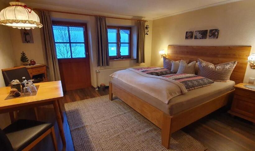 Quarto Estandar, Pension Marianne