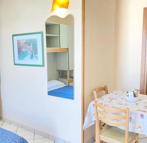 이코노미 스튜디오, Tramonti Residence