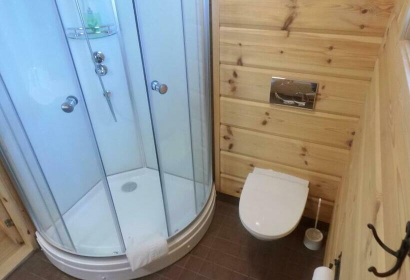 Четырехместный Номер Стандарт, Guesthouse Husky