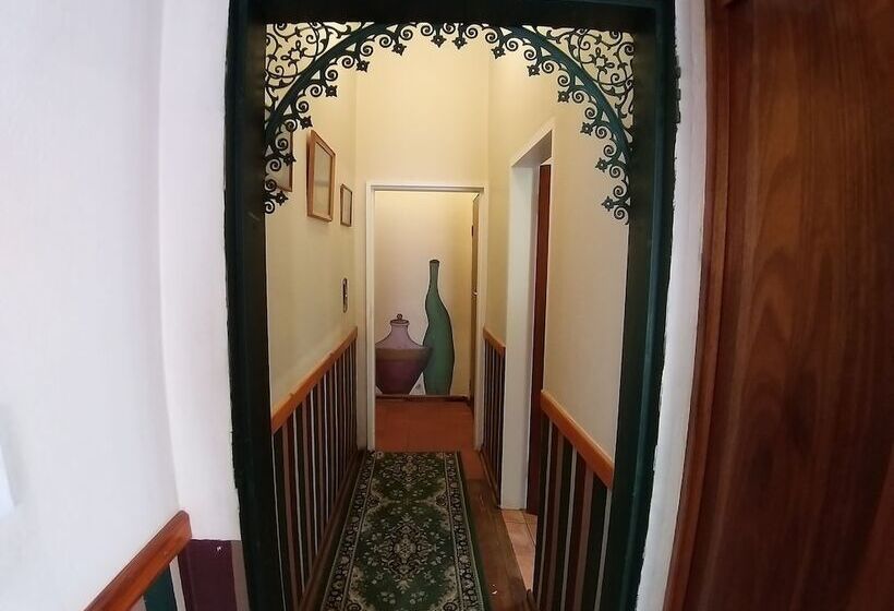 Номер Стандарт, The Ultimate Lodge