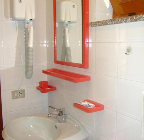 Standard studio with lake view, Residence San Vito