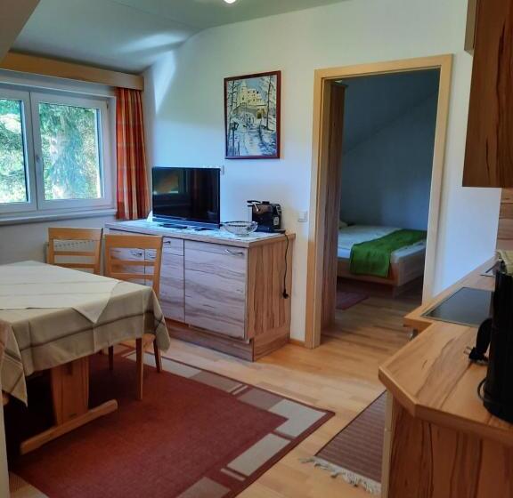 침실 2개 아파트, Landgasthof Hubertusstubn