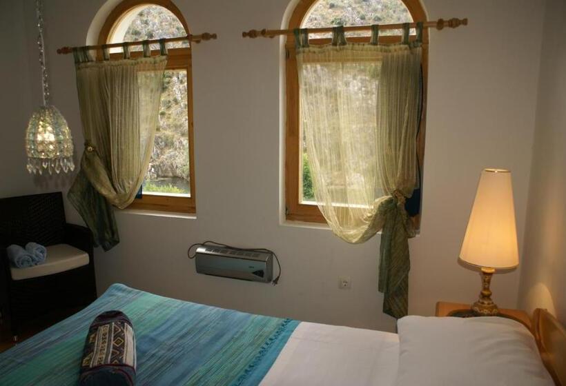 اتاق استاندارد یک نفره, Villa Velagic