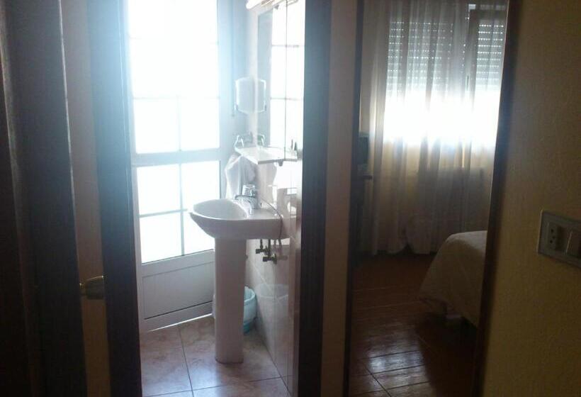스탠다드 룸, Hostal Fisterra