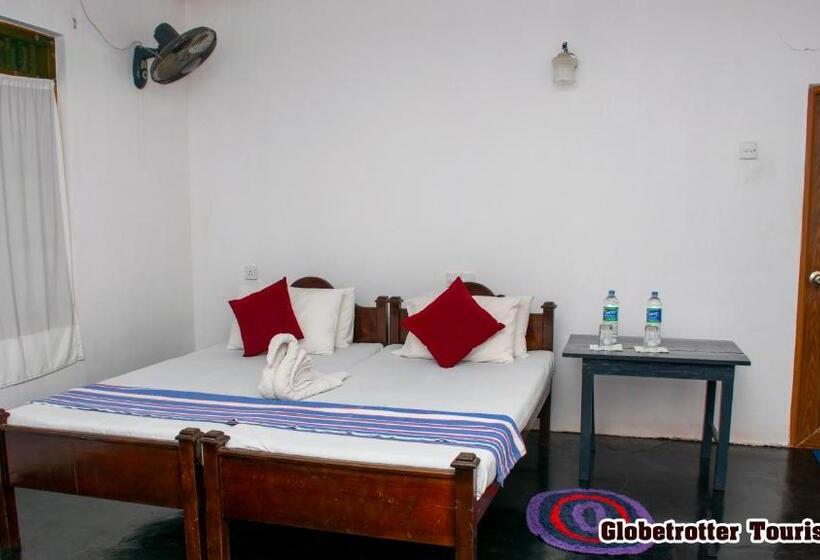 اتاق خانوادگی, Globetrotter Tourist Inn