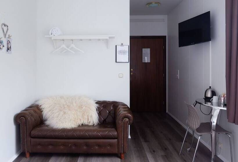 اتاق اکونومی, Guesthouse Hamar