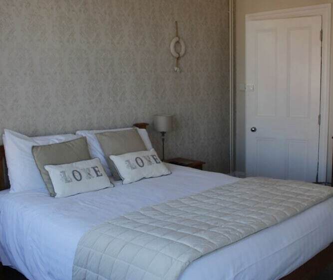 Номер Deluxe Вид на Море, Beamsley Lodge