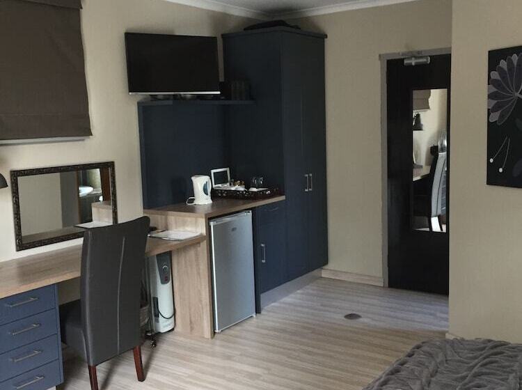 Номер Комфорт, Burrough Place