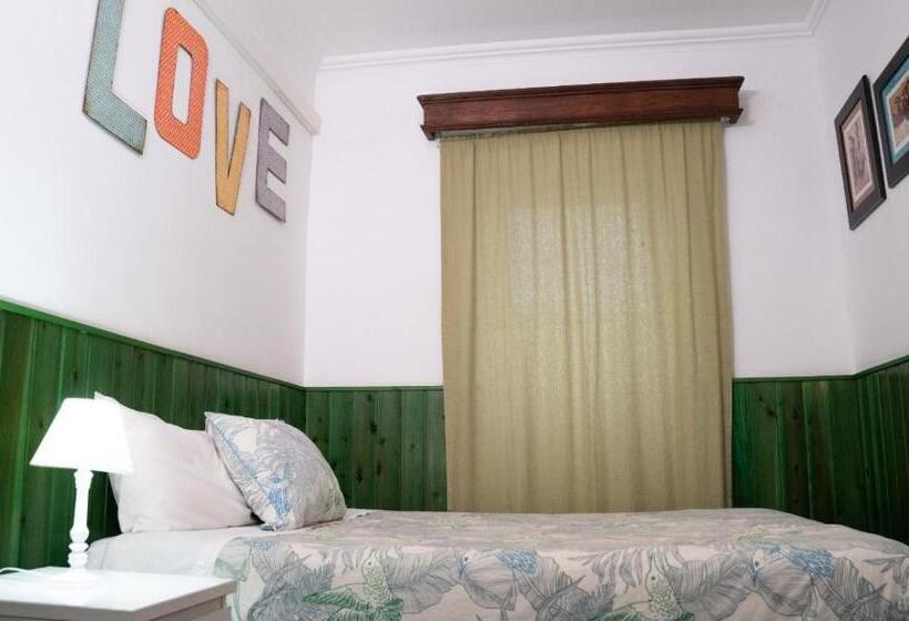 اتاق اکونومی, Vintage Place   Azorean Guest House