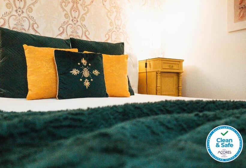 اتاق لوکس, Vintage Place   Azorean Guest House