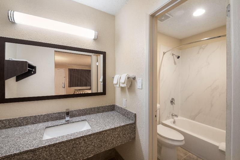 Номер Deluxe Кровать Кинг, Red Roof Inn Temple