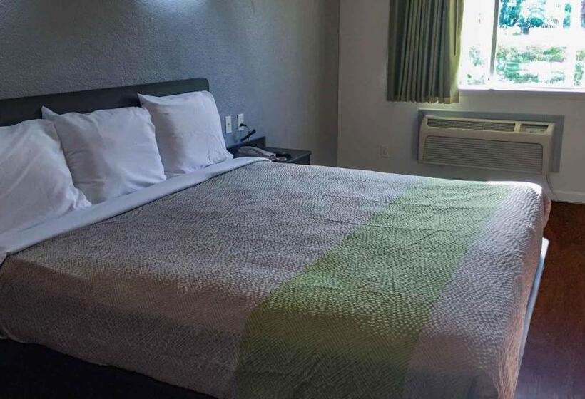 Номер Deluxe Кровать Кинг, Studio 6longview, Tx