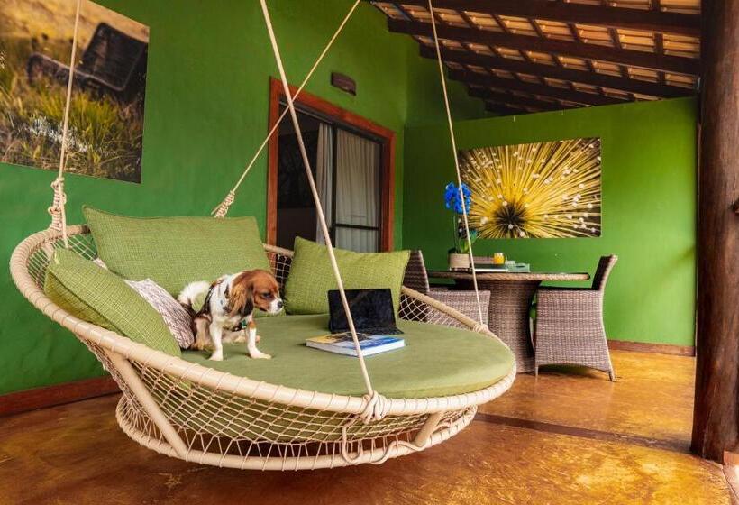سوییت خانوادگی, Casa Da Lua Pousada