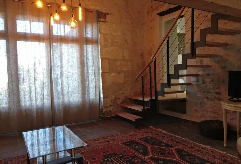 Дом 1 Спальня, Domaine De Montboulard