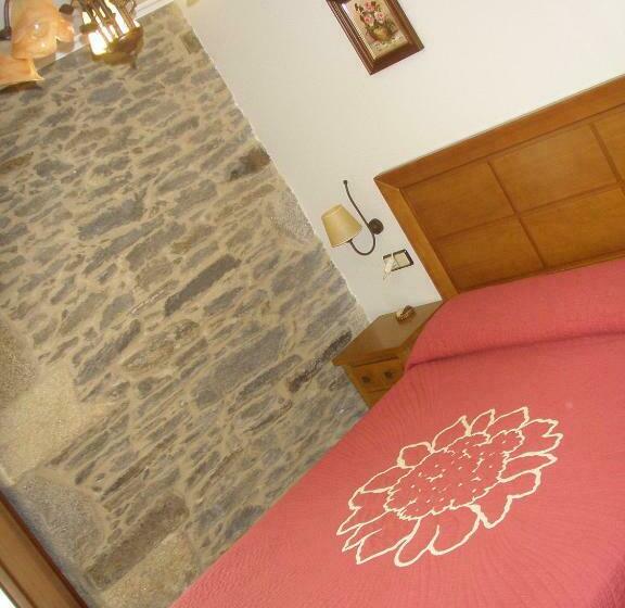 Номер Стандарт, Hostal Rustico 3 Estrellas  Caldelas Sacra