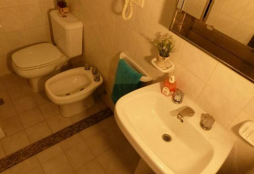 آپارتمان 1 خوابه, Apart Hotel Family