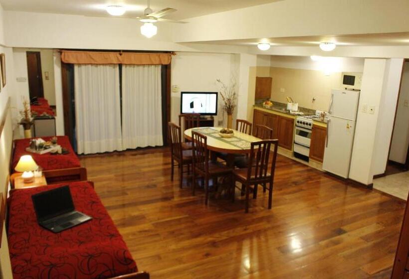 اتاق خانوادگی, Apart Hotel Family