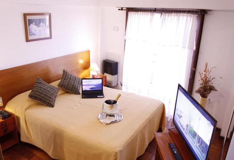 آپارتمان 1 خوابه با بالکن, Apart Hotel Family