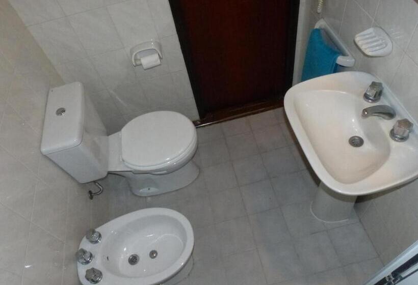 آپارتمان 1 خوابه با بالکن, Apart Hotel Family