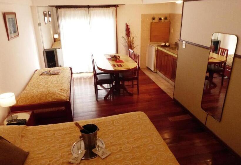 آپارتمان 1 خوابه با بالکن, Apart Hotel Family