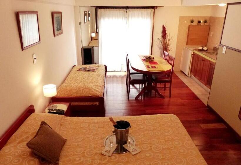 آپارتمان 1 خوابه با بالکن, Apart Hotel Family