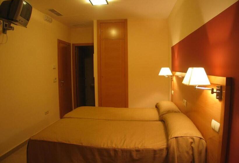 标准间, Hostal Ciudad De Cáparra