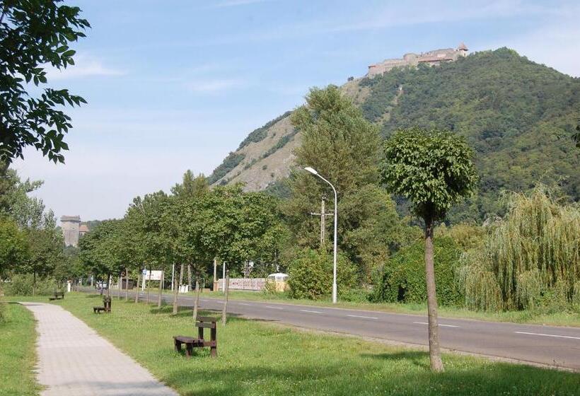 آپارتمان 1 خوابه, Zách Klára Utcai Apartman