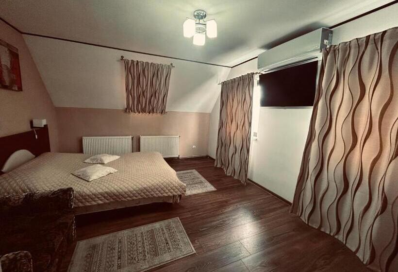 标准间, Siesta Pension