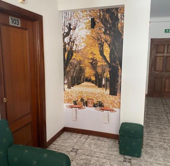 带阳台的豪华间, Alojamento Das Caldas