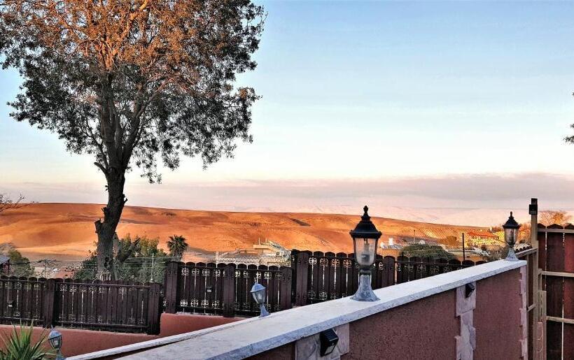 디럭스 룸, Dead Sea Sun Guest House