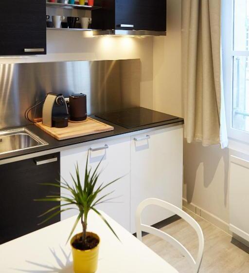 １ベッドルームのデラックスアパートメント, La Résidence Arles Centre