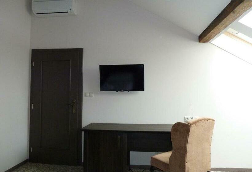 غرفة قياسية مطلة على المدينة, Apartmány Na Bašte