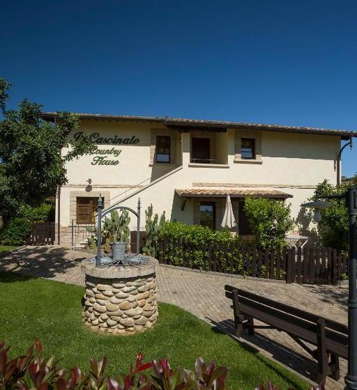 اتاق استاندارد سه نفره, Country House Il Cascinale