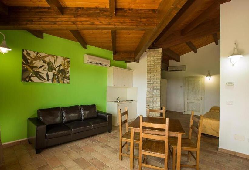 آپارتمان 1 خوابه همکف, Country House Il Cascinale
