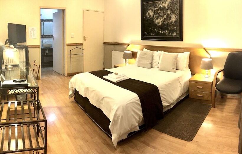 Номер Стандарт, Clubview Guest House