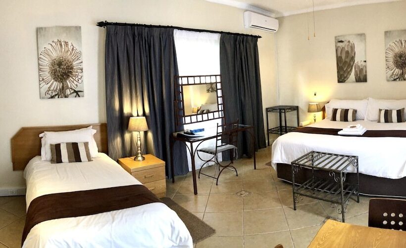 Семейный Номер, Clubview Guest House