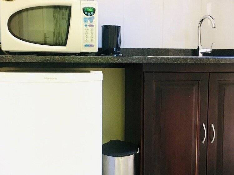 Номер Стандарт, Clubview Guest House